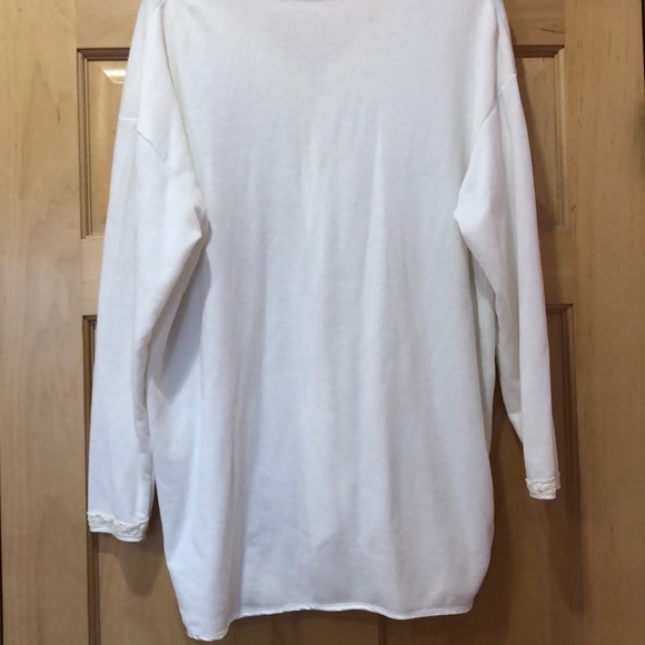 Vintage Victoria’s Secret Sweater - Picture 8 of 8